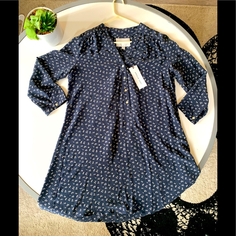 NWT* AMOUR VERT “Marissa Seedlin” soft silky dress